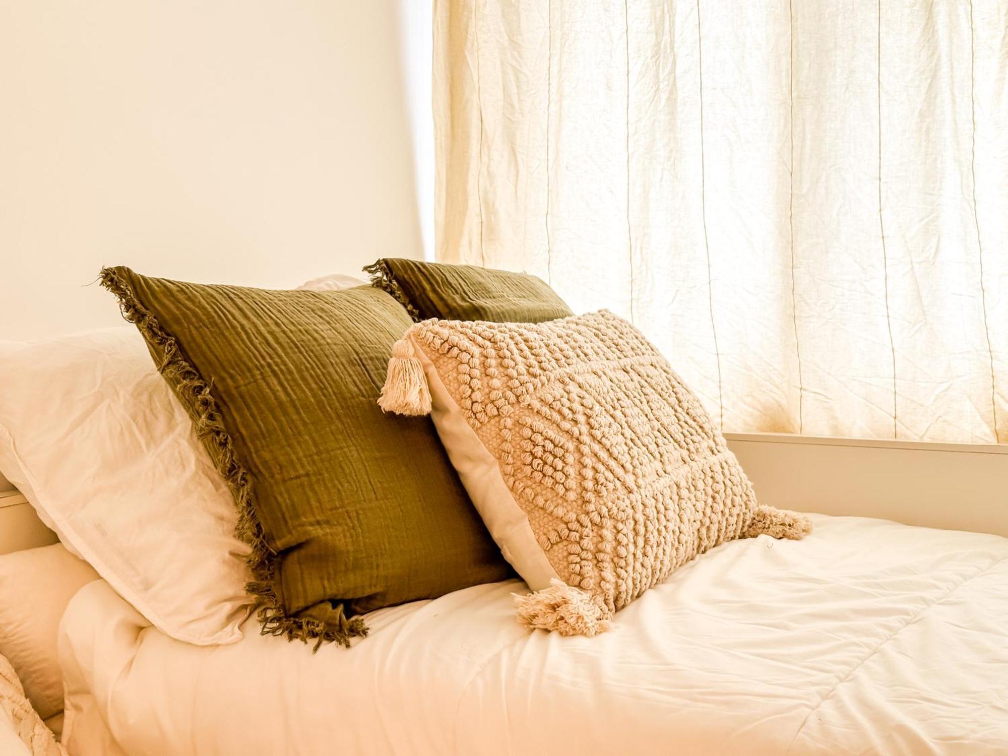 Apartment Cozy By Aloga Cee